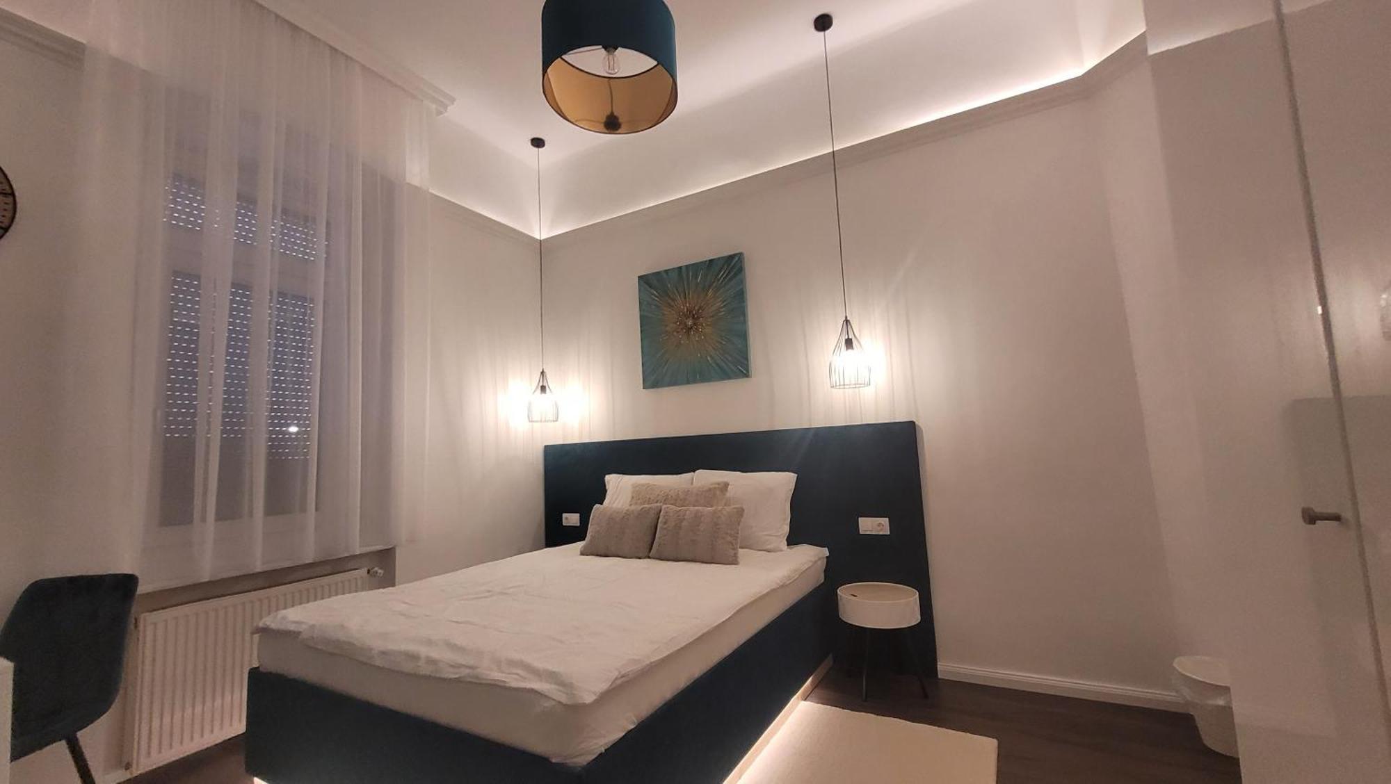 Glamour Apartman Дьюла Екстер'єр фото