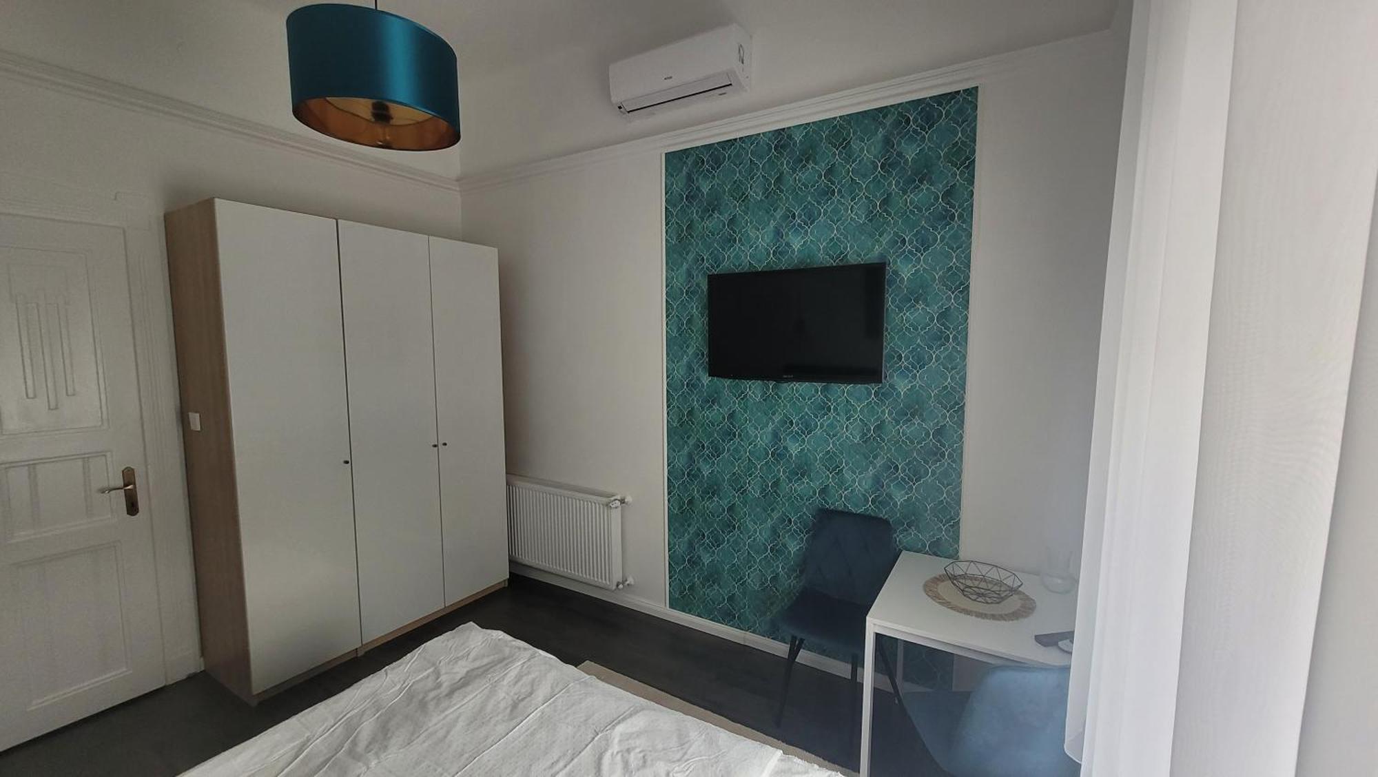 Glamour Apartman Дьюла Екстер'єр фото