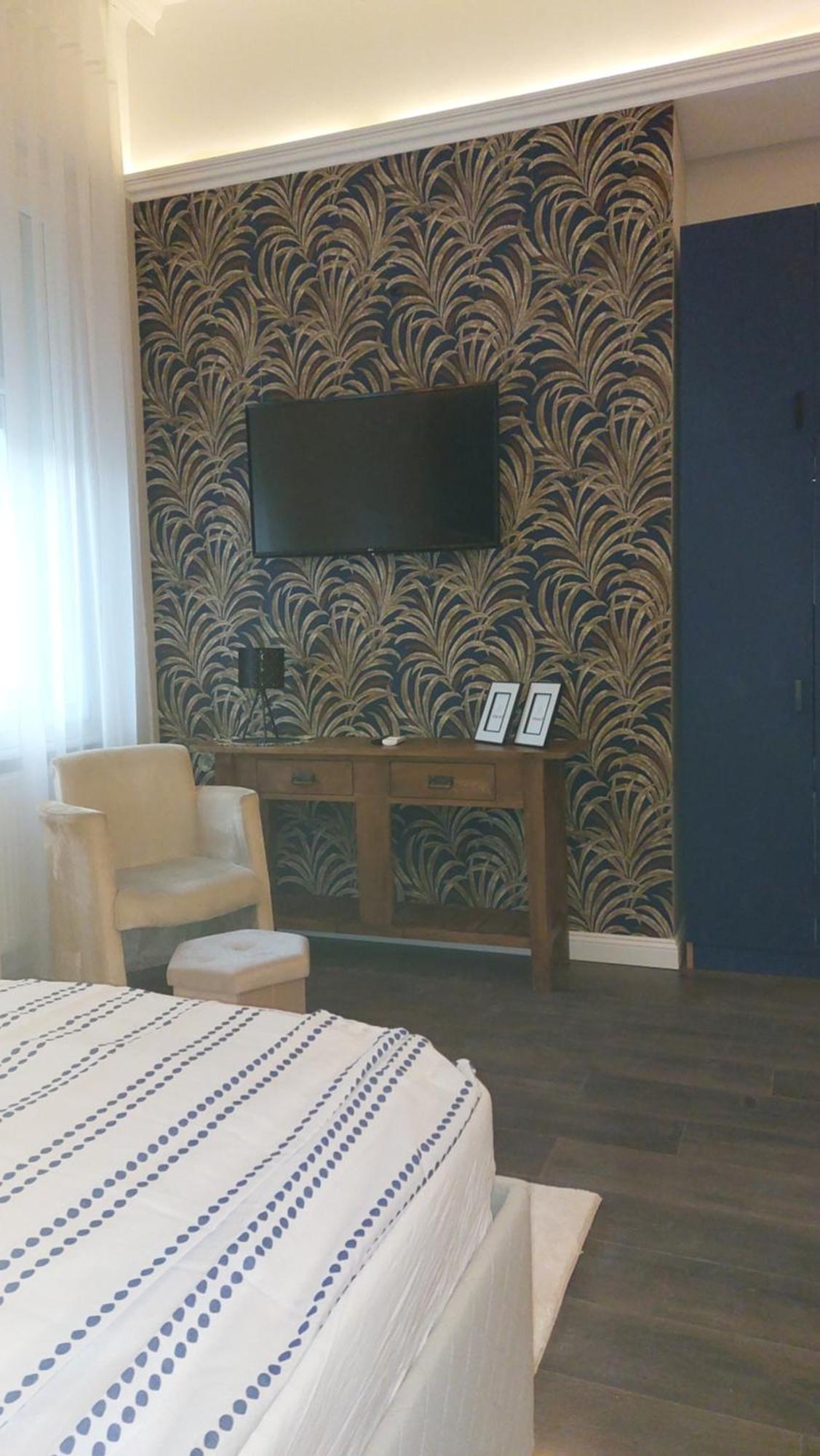Glamour Apartman Дьюла Екстер'єр фото
